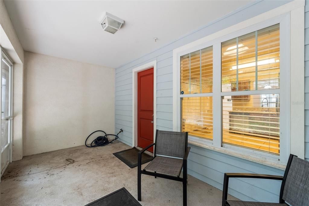 For Sale: $239,000 (2 beds, 2 baths, 1141 Square Feet)