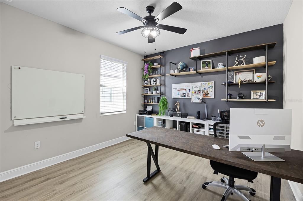 出租: $4,300 (5 贝兹, 4 浴室, 3556 平方英尺)