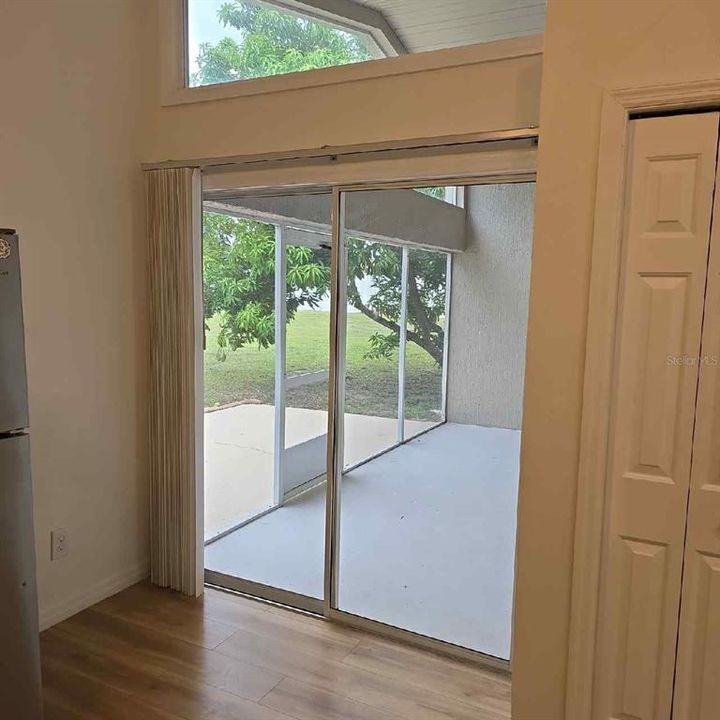 Под контрактом: $297,900 (3 спален, 2 ванн, 1785 Квадратных фут)