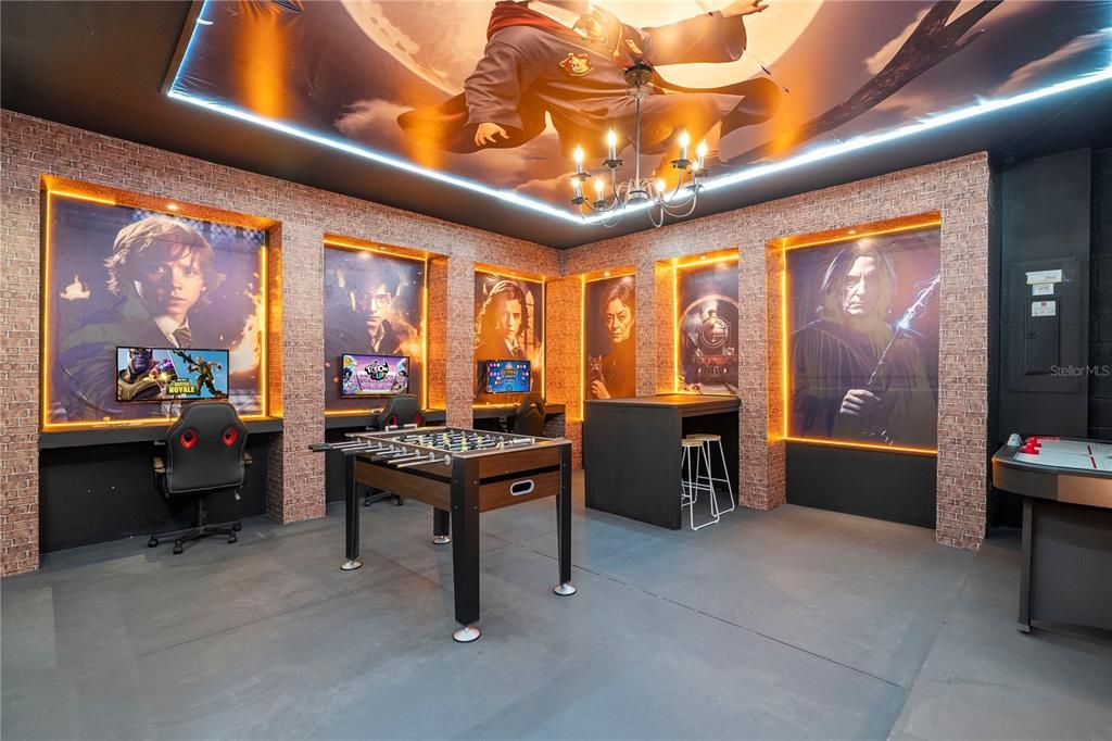 En Venta: $999,000 (9 camas, 7 baños, 4060 Pies cuadrados)