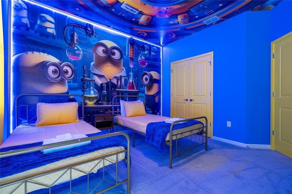 En Venta: $999,000 (9 camas, 7 baños, 4060 Pies cuadrados)