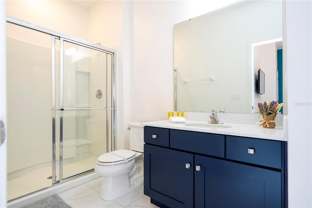 En Venta: $999,000 (9 camas, 7 baños, 4060 Pies cuadrados)