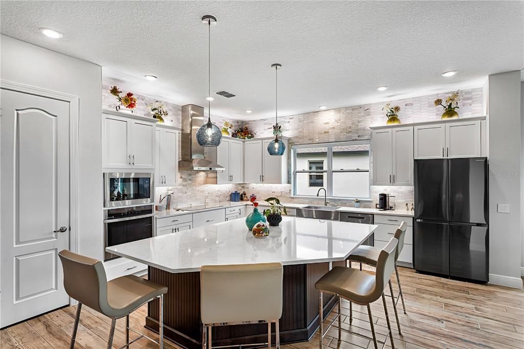 待售: $1,559,000 (4 贝兹, 4 浴室, 3807 平方英尺)