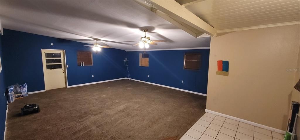 For Sale: $329,900 (4 beds, 2 baths, 2500 Square Feet)