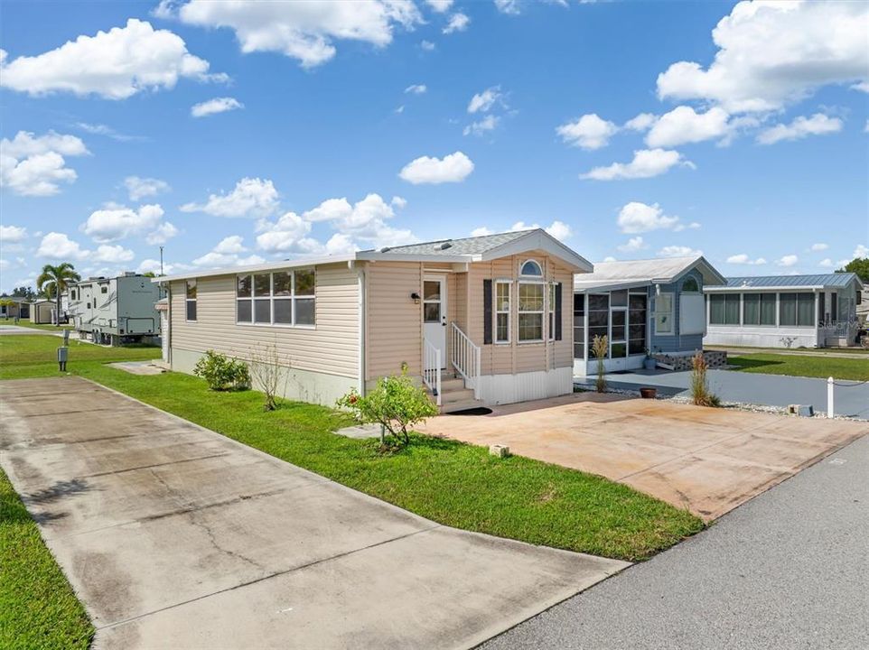 En Venta: $99,900 (1 camas, 1 baños, 811 Pies cuadrados)