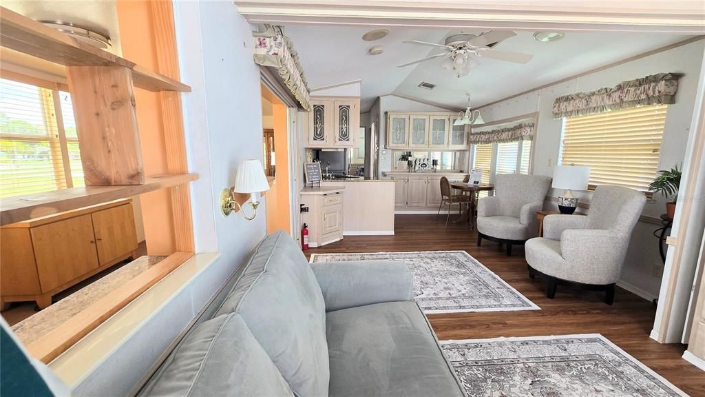 En Venta: $99,900 (1 camas, 1 baños, 811 Pies cuadrados)