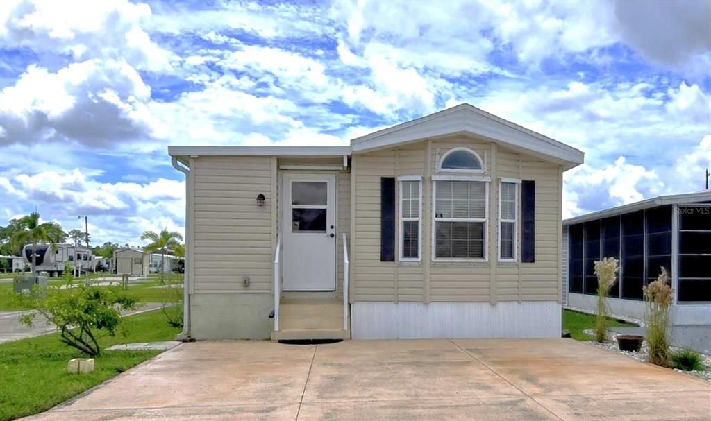 En Venta: $99,900 (1 camas, 1 baños, 811 Pies cuadrados)