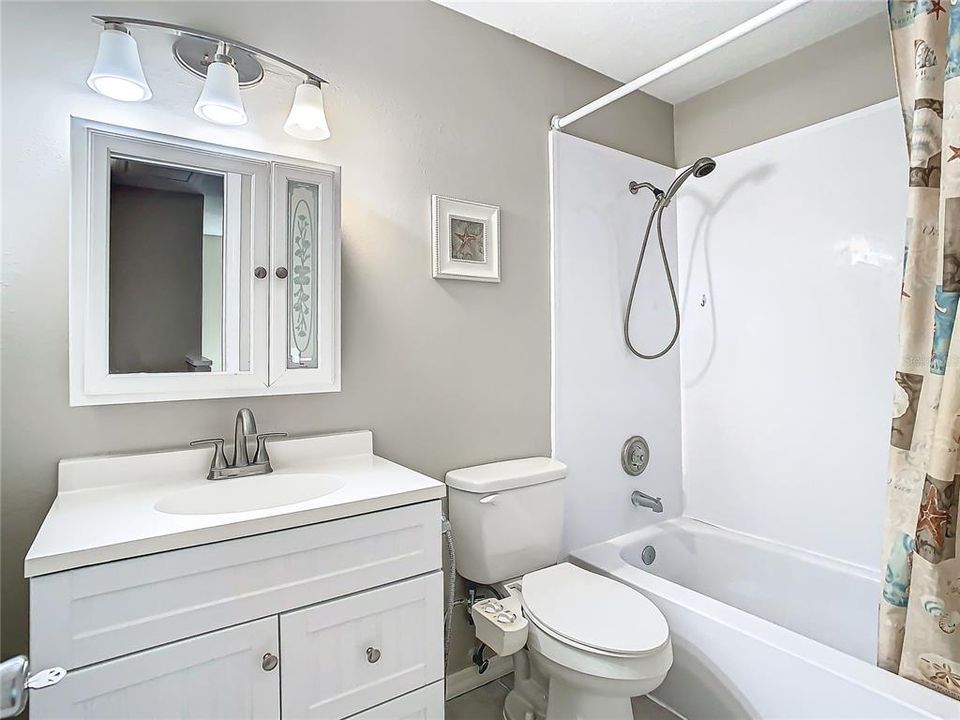 На продажу: $425,000 (3 спален, 2 ванн, 1929 Квадратных фут)