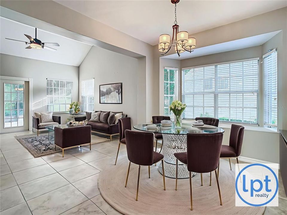 На продажу: $425,000 (3 спален, 2 ванн, 1929 Квадратных фут)