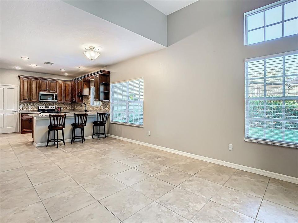 На продажу: $425,000 (3 спален, 2 ванн, 1929 Квадратных фут)