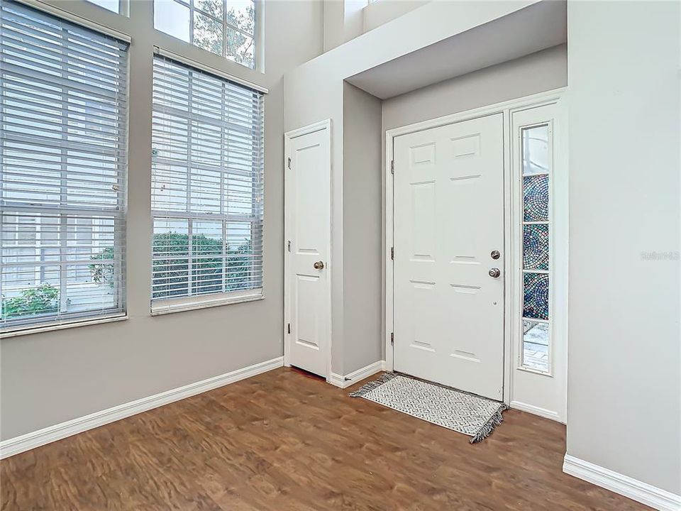 На продажу: $425,000 (3 спален, 2 ванн, 1929 Квадратных фут)