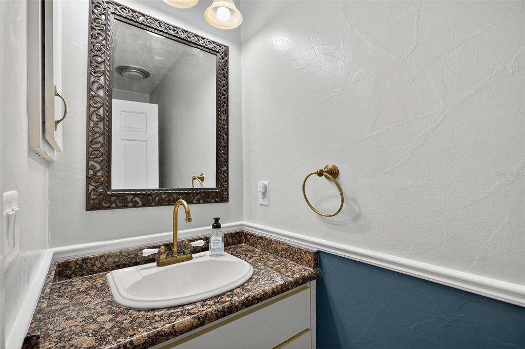 待售: $599,900 (5 贝兹, 3 浴室, 3041 平方英尺)