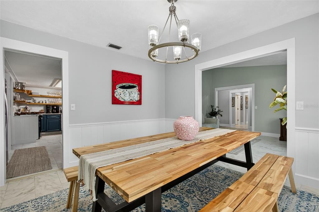 待售: $599,900 (5 贝兹, 3 浴室, 3041 平方英尺)