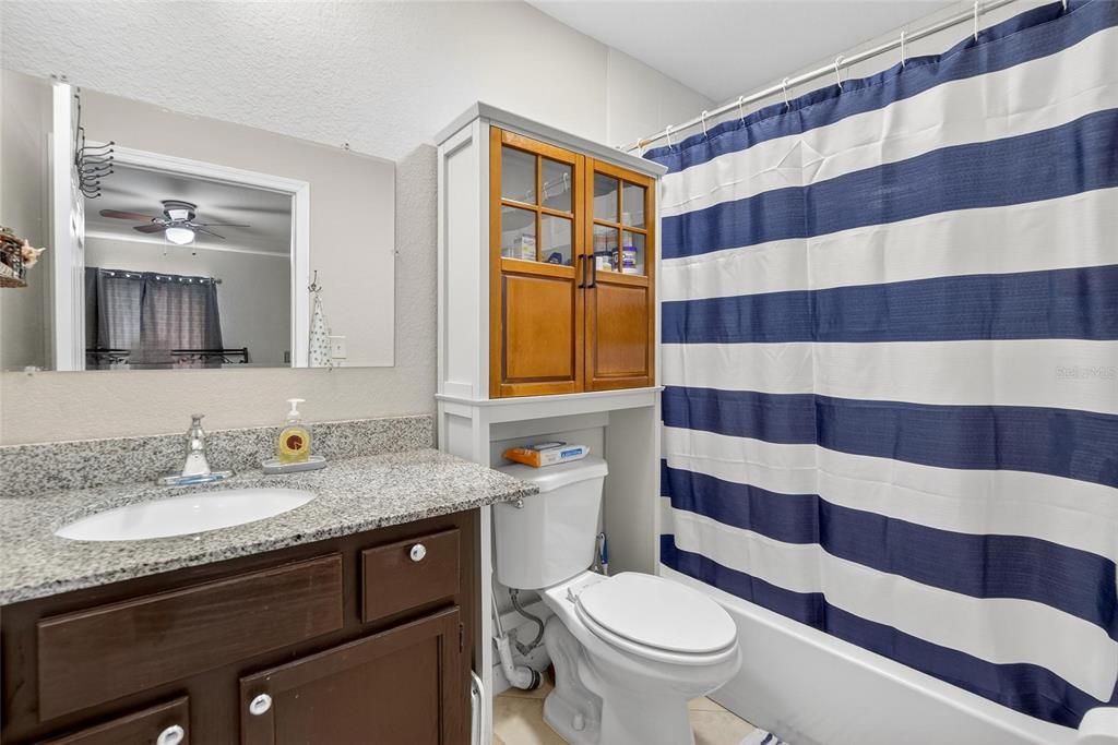 На продажу: $700,000 (7 спален, 4 ванн, 2170 Квадратных фут)