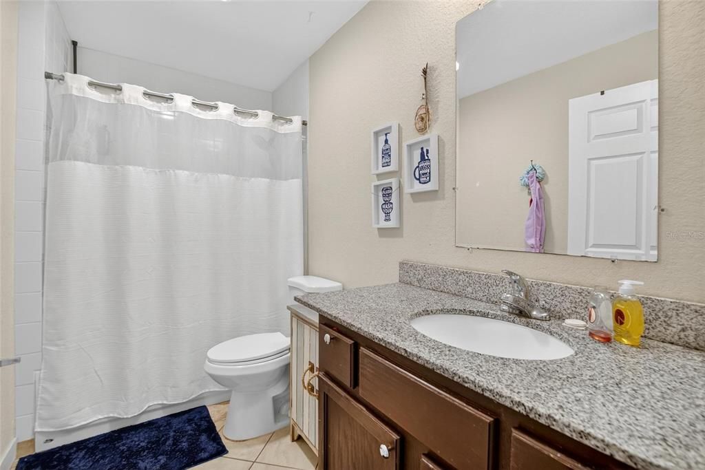 На продажу: $700,000 (7 спален, 4 ванн, 2170 Квадратных фут)