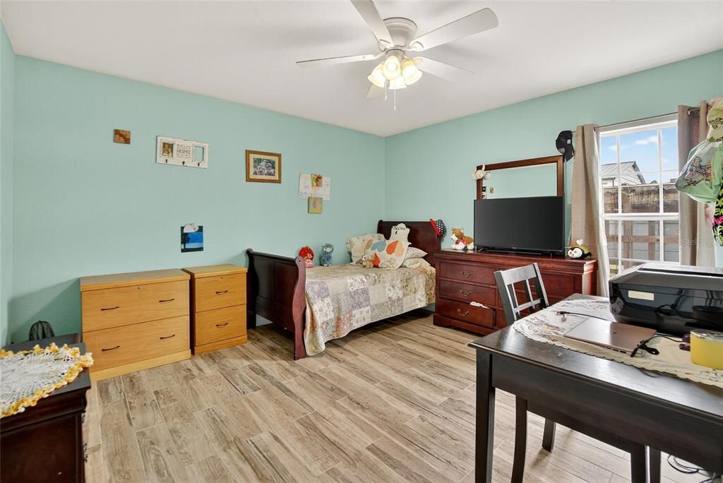 На продажу: $700,000 (7 спален, 4 ванн, 2170 Квадратных фут)