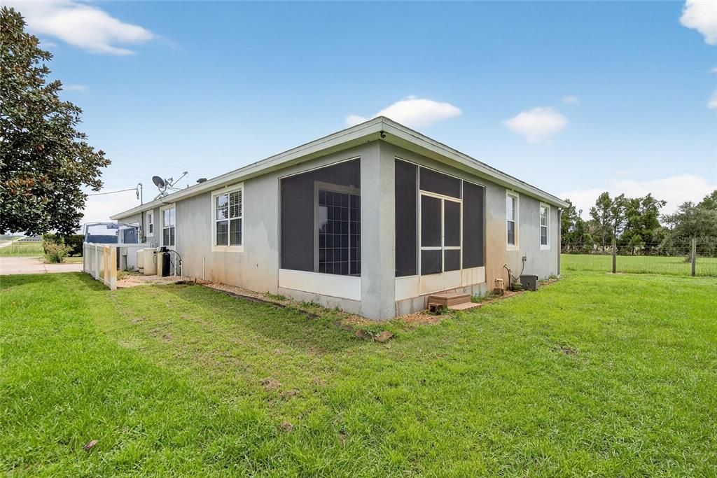 На продажу: $700,000 (7 спален, 4 ванн, 2170 Квадратных фут)