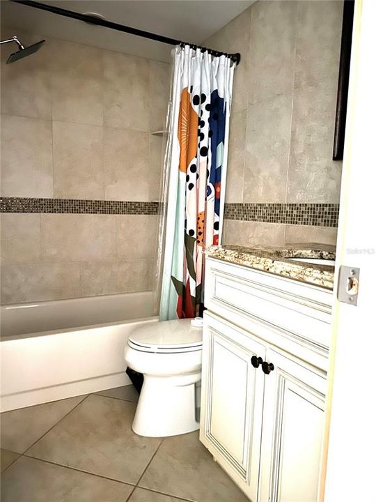 待售: $155,000 (2 贝兹, 2 浴室, 970 平方英尺)