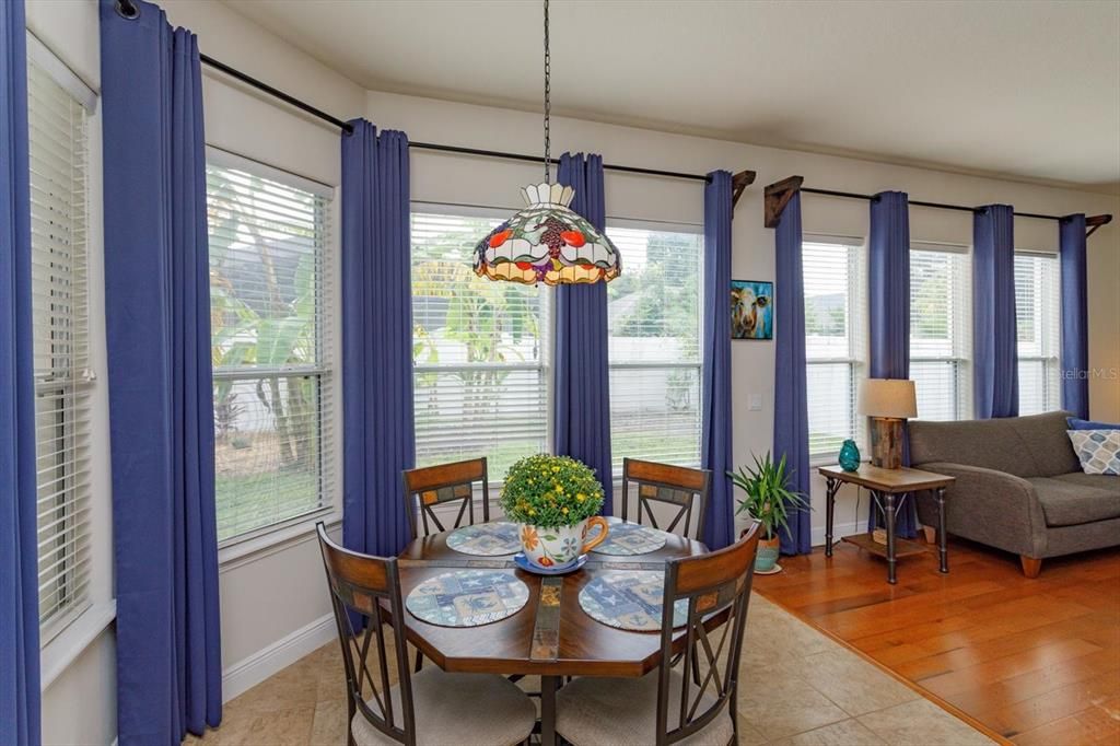 For Sale: $640,000 (4 beds, 2 baths, 2901 Square Feet)