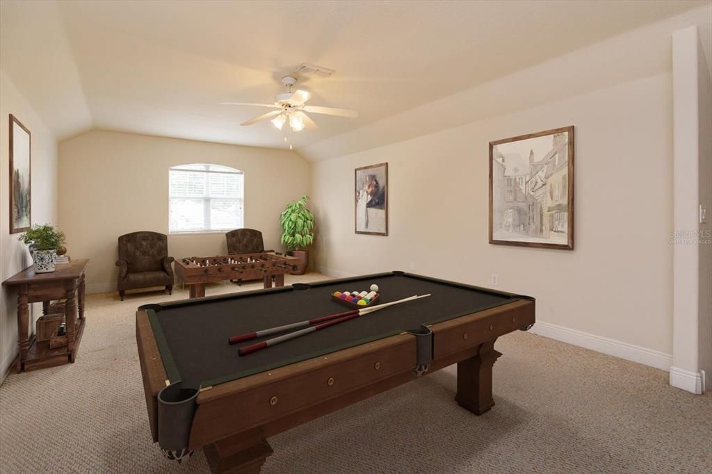 For Sale: $640,000 (4 beds, 2 baths, 2901 Square Feet)