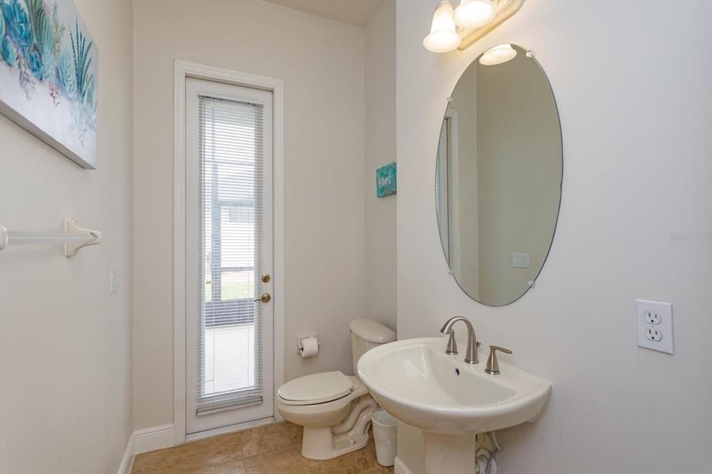 For Sale: $640,000 (4 beds, 2 baths, 2901 Square Feet)