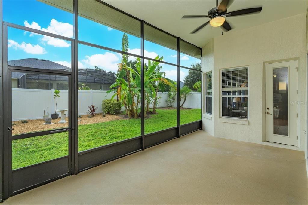 For Sale: $640,000 (4 beds, 2 baths, 2901 Square Feet)