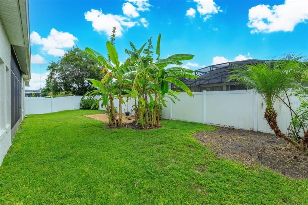 For Sale: $640,000 (4 beds, 2 baths, 2901 Square Feet)
