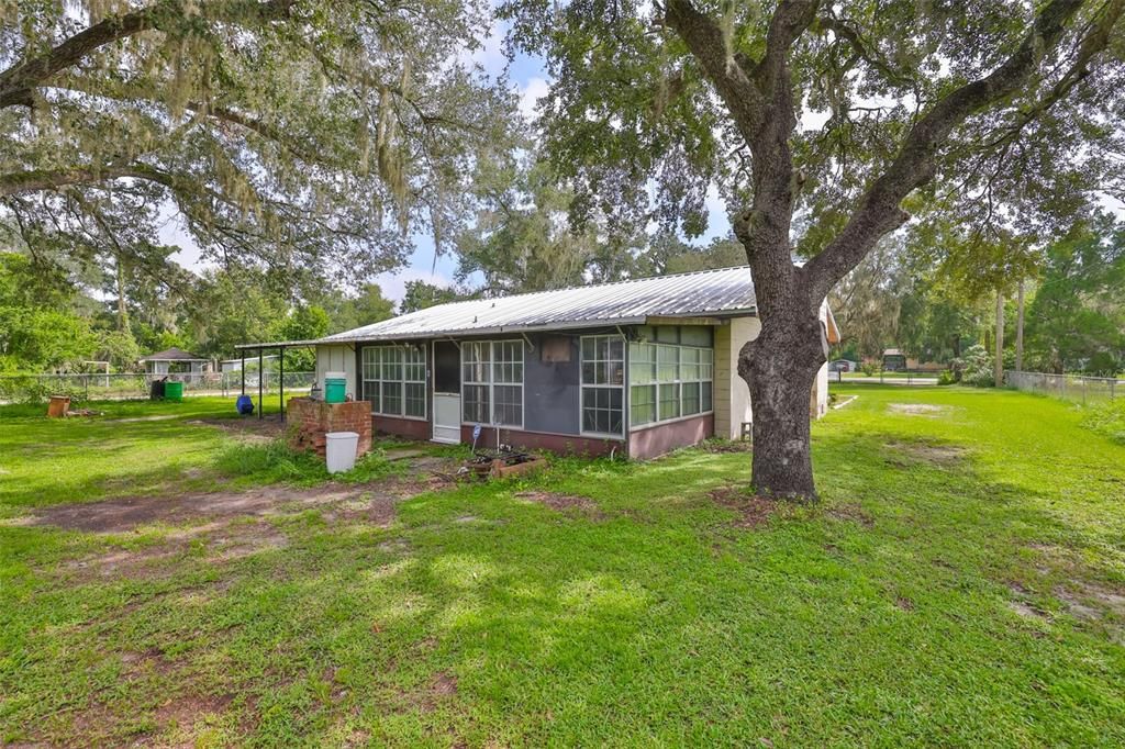 待售: $315,000 (2 贝兹, 2 浴室, 1422 平方英尺)