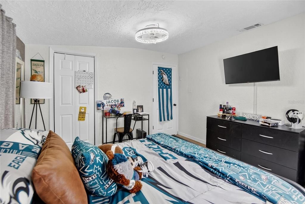 En Venta: $220,000 (3 camas, 1 baños, 1264 Pies cuadrados)