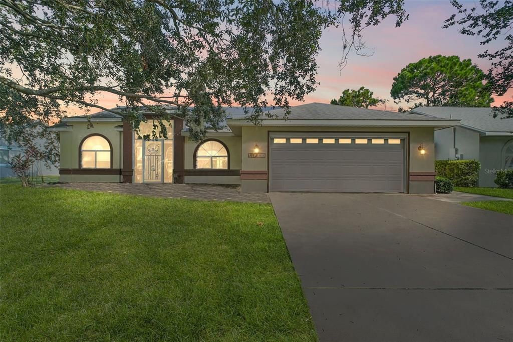 待售: $370,000 (3 贝兹, 3 浴室, 1691 平方英尺)