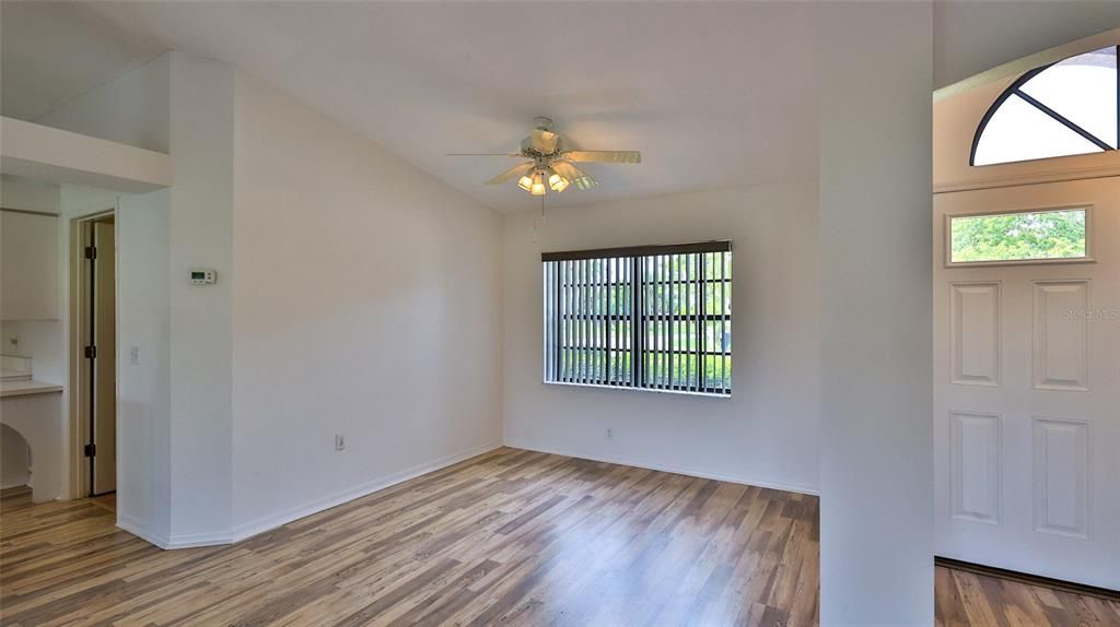 Active With Contract: $399,500 (3 beds, 2 baths, 1937 Square Feet)