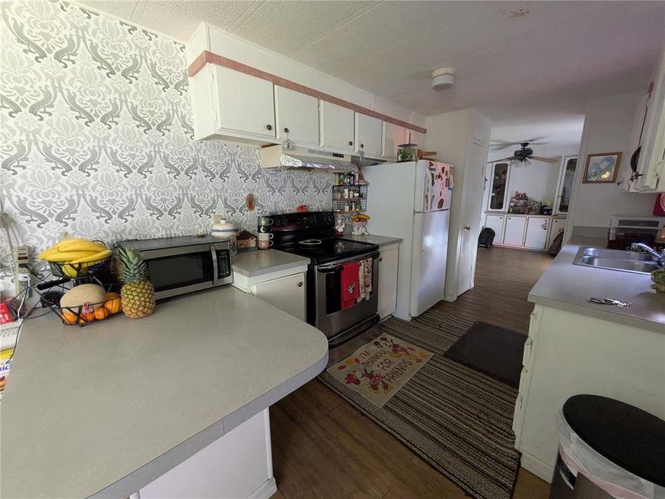 待售: $190,000 (3 贝兹, 2 浴室, 1344 平方英尺)