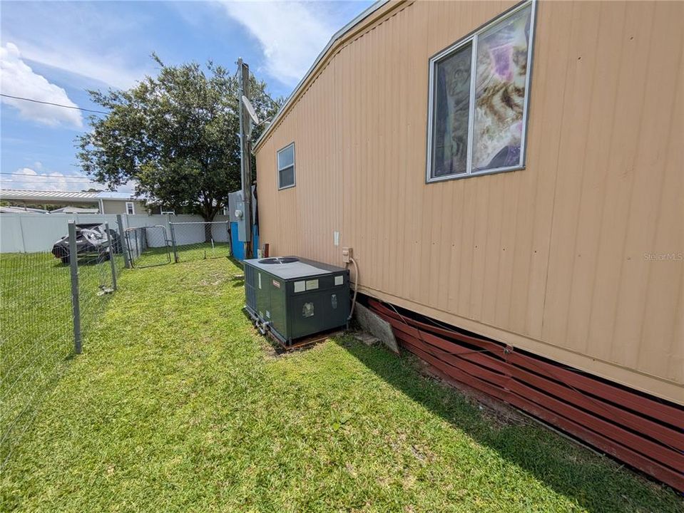 待售: $190,000 (3 贝兹, 2 浴室, 1344 平方英尺)