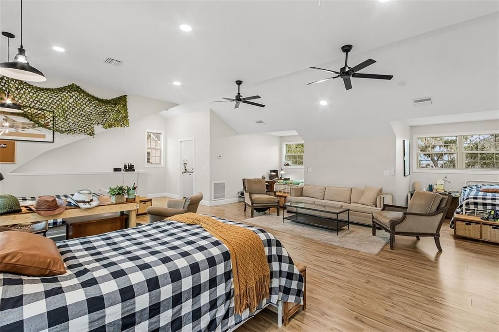 На продажу: $1,495,000 (3 спален, 3 ванн, 2894 Квадратных фут)