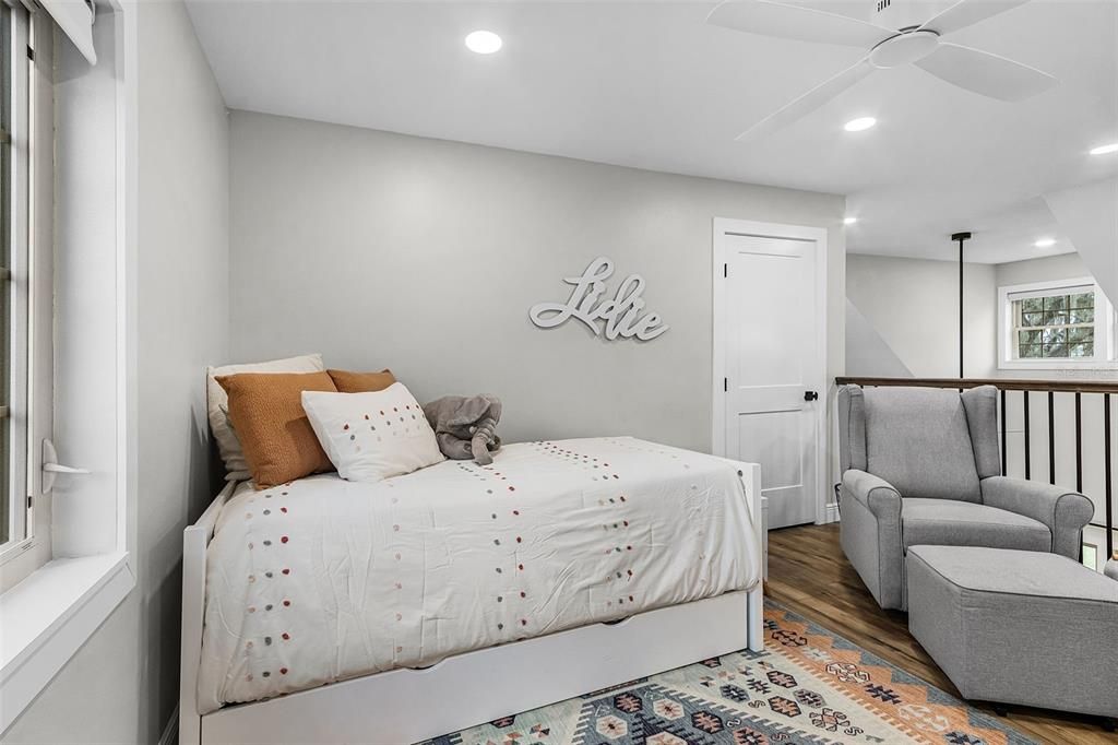 На продажу: $1,495,000 (3 спален, 3 ванн, 2894 Квадратных фут)