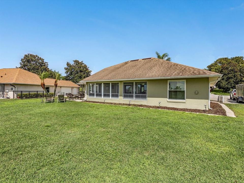 For Sale: $475,000 (3 beds, 2 baths, 1830 Square Feet)