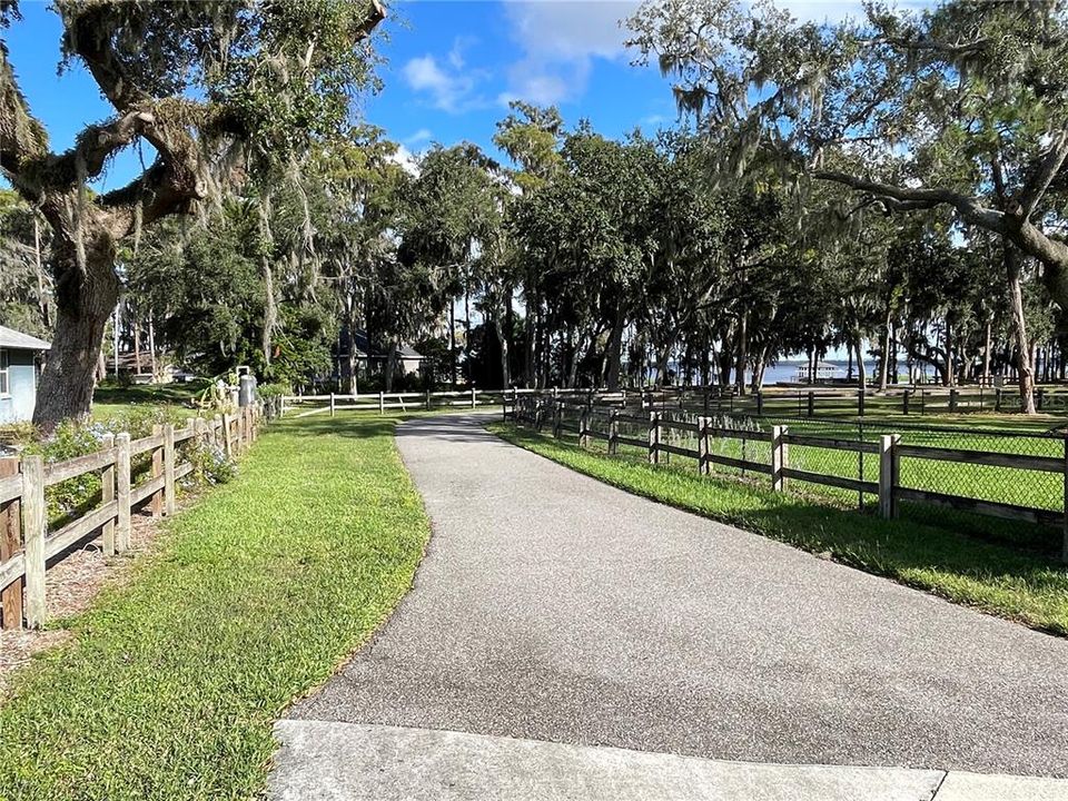 For Sale: $475,000 (3 beds, 2 baths, 1830 Square Feet)