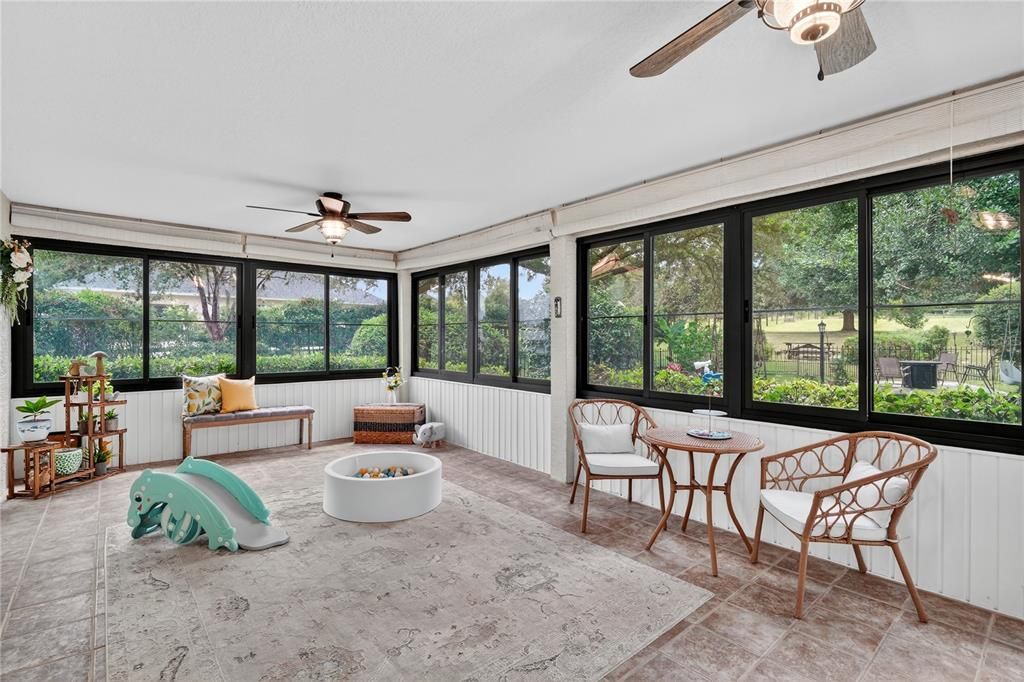 Active With Contract: $574,900 (4 beds, 2 baths, 2147 Square Feet)