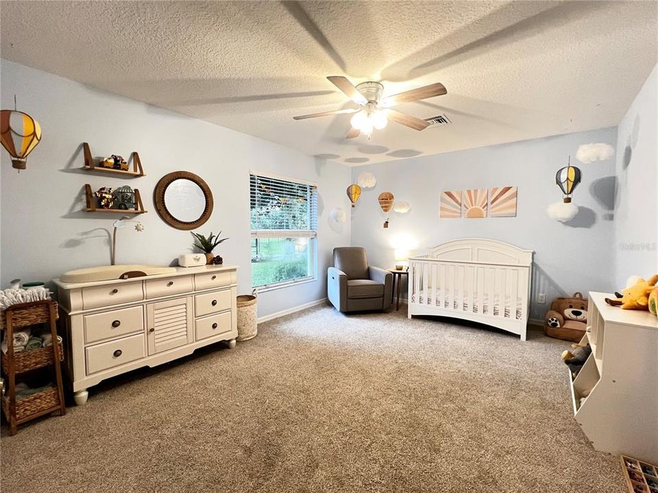 Active With Contract: $574,900 (4 beds, 2 baths, 2147 Square Feet)