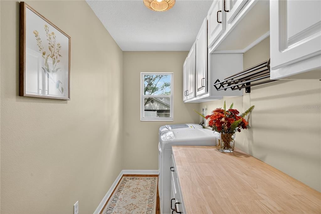 Active With Contract: $574,900 (4 beds, 2 baths, 2147 Square Feet)