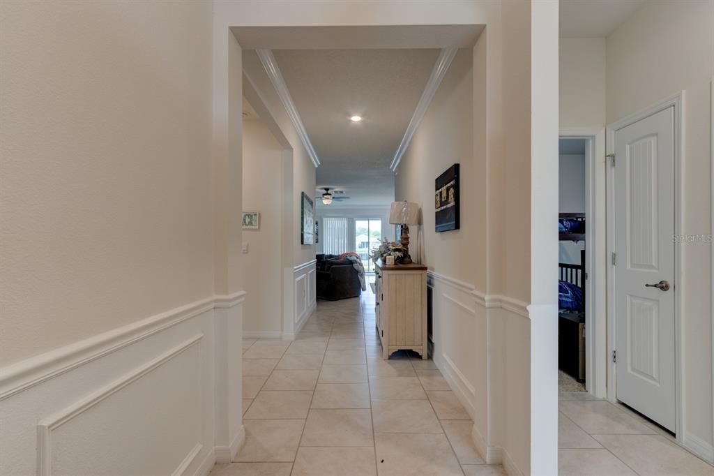 待售: $399,999 (4 贝兹, 2 浴室, 2059 平方英尺)