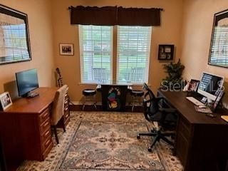 出租: $4,000 (4 贝兹, 3 浴室, 2475 平方英尺)