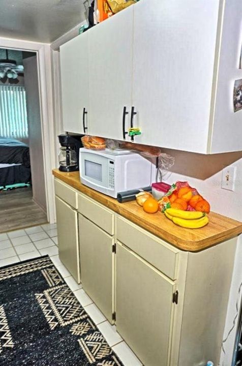 На продажу: $134,900 (1 спален, 1 ванн, 456 Квадратных фут)