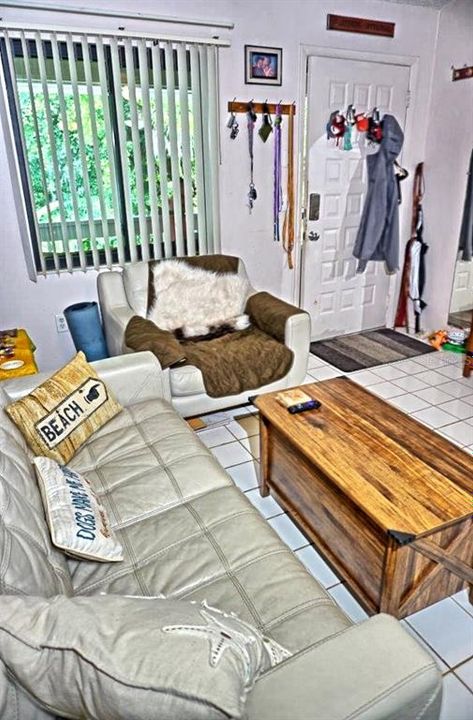 На продажу: $134,900 (1 спален, 1 ванн, 456 Квадратных фут)