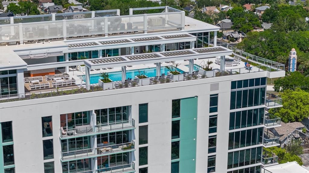 出租: $9,200 (2 贝兹, 2 浴室, 1923 平方英尺)