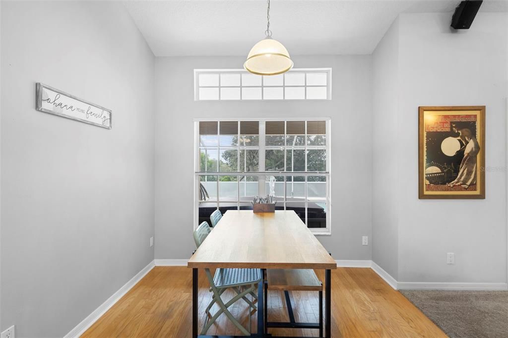 En Venta: $439,000 (4 camas, 2 baños, 1822 Pies cuadrados)