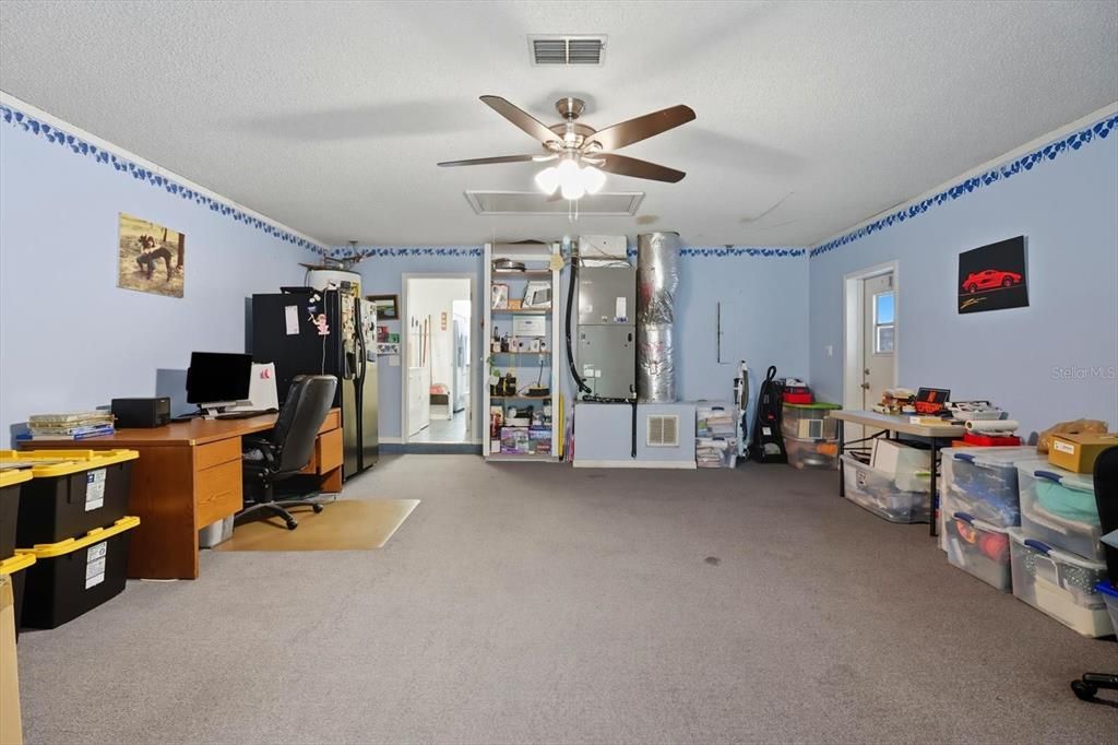 En Venta: $450,000 (4 camas, 3 baños, 2720 Pies cuadrados)