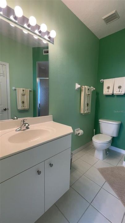 出租: $2,200 (3 贝兹, 3 浴室, 1590 平方英尺)