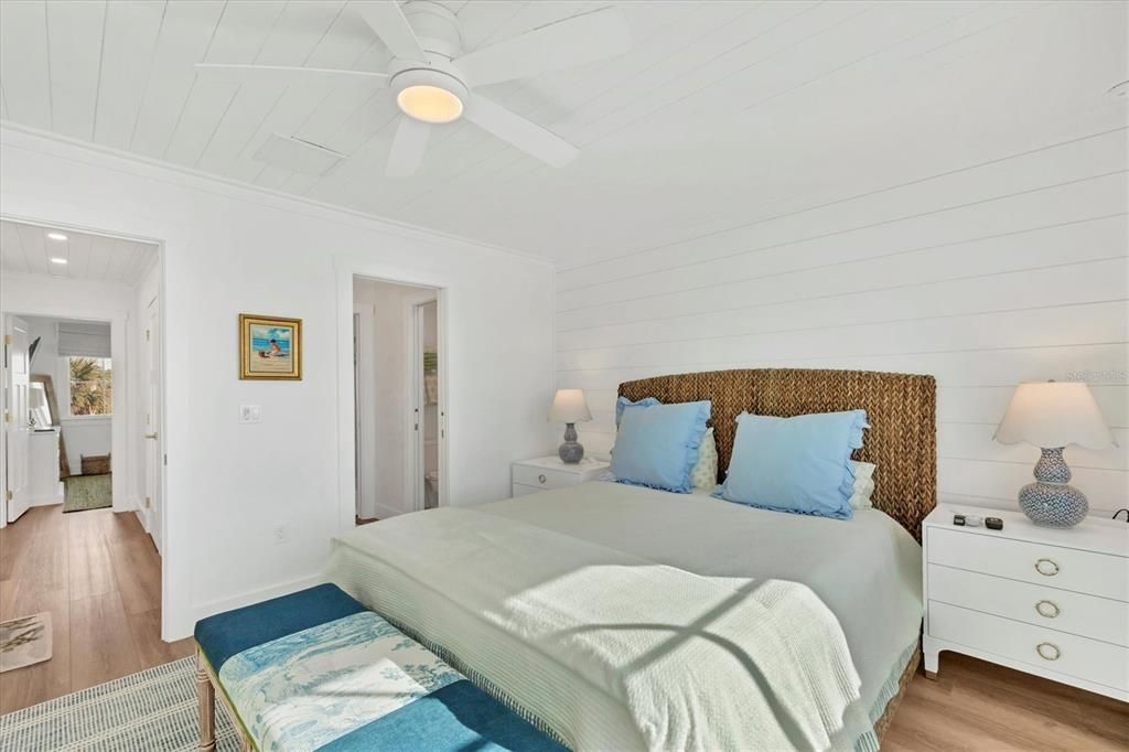 出租: $4,250 (3 贝兹, 2 浴室, 1408 平方英尺)