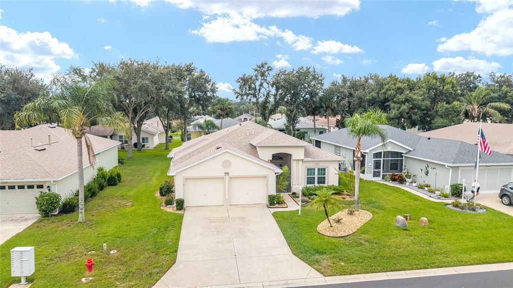 合同活跃: $320,000 (3 贝兹, 2 浴室, 2182 平方英尺)